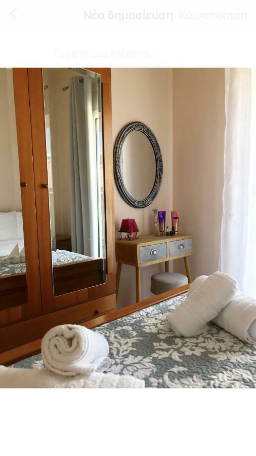 Elegant Apartment Near The Beach Néa Péramos 외부 사진